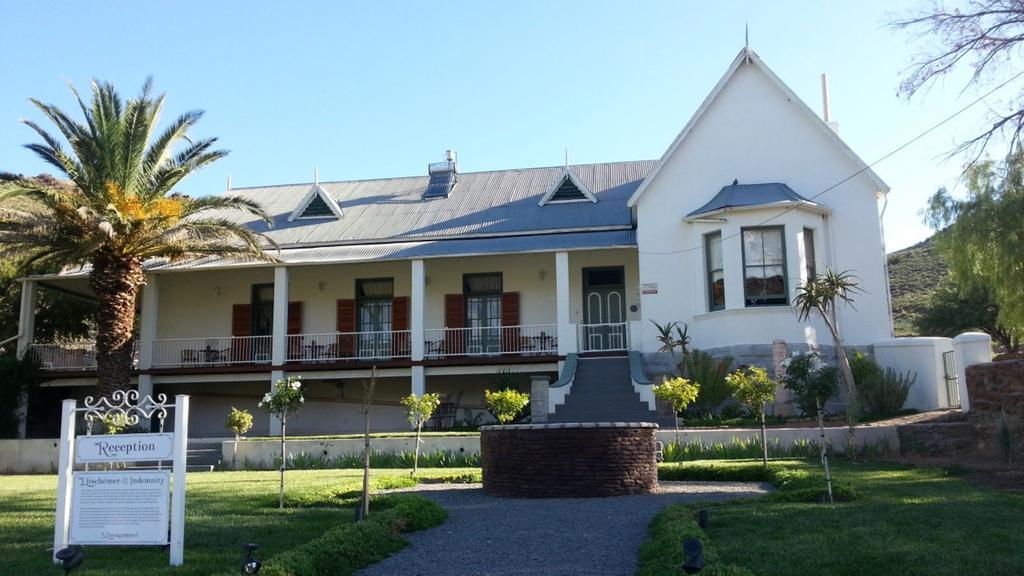 Moonlight Manor Hotel Victoria West Екстериор снимка